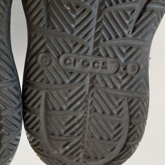 Crocs Swiftwater River Sandals Boys C9 Black Strap Hook & Loop Water Shoes - Picture 7 of 8